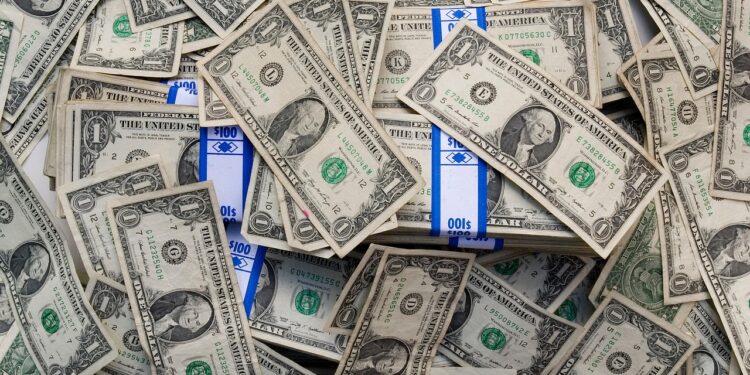 Smart Strategies: How to Reduce Overspending Habits and Manage Your Money Better