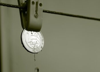 Smart Tips on How to Manage Your Household Budget for Long-term Savings