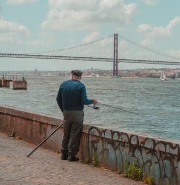 5 Essential Steps in Your Retirement Planning Checklist by Age