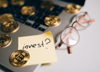 5 Essential Investment Tips for Young Adults Starting Out